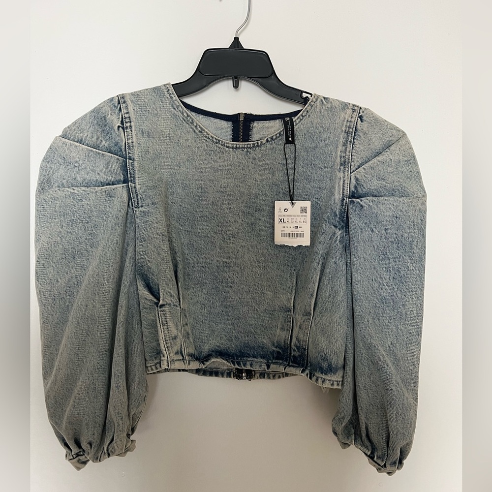 ZARA denim puffed sleeve. Size XL